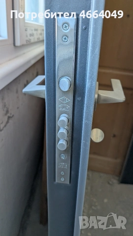 Блиндирана входна врата , снимка 4 - Входни врати - 54326317