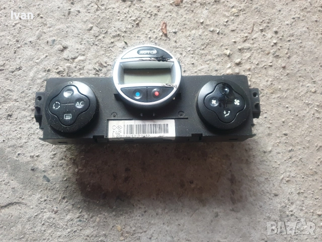 Оправление климатроник Меган сеник 2005г