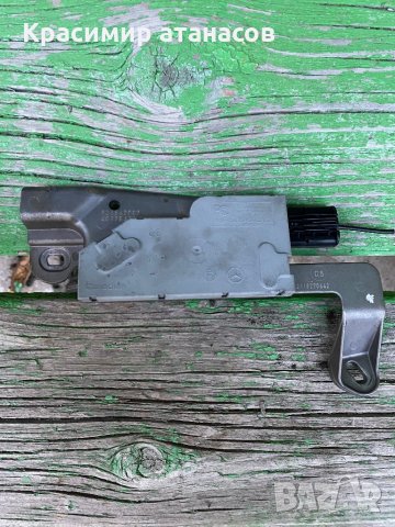 Усилвател антена за Mercedes-E-Class Sedan (W211) А2118270642