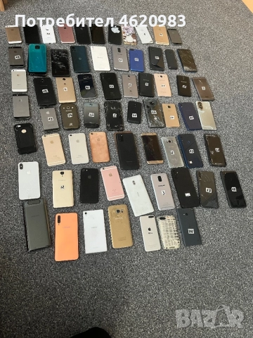 Телефони за части и работещи 