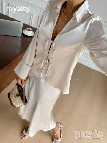 Елегантен сатенен комплект в кайсиев цвят , снимка 2 - Комплекти - 49207464