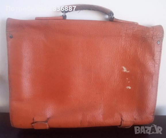 Стара оранжева кожена офис чанта, снимка 2 - Чанти - 36699244