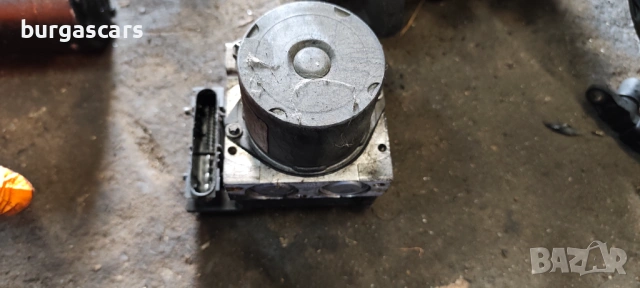 Abs 8200 038 695 Renault Scenic II 1.5 DCI, снимка 3 - Части - 54255914