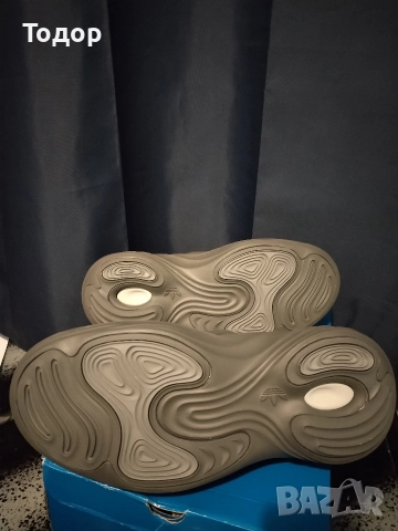 Adidas Adifoam Q Grey 43 1/3, снимка 6 - Маратонки - 52665464