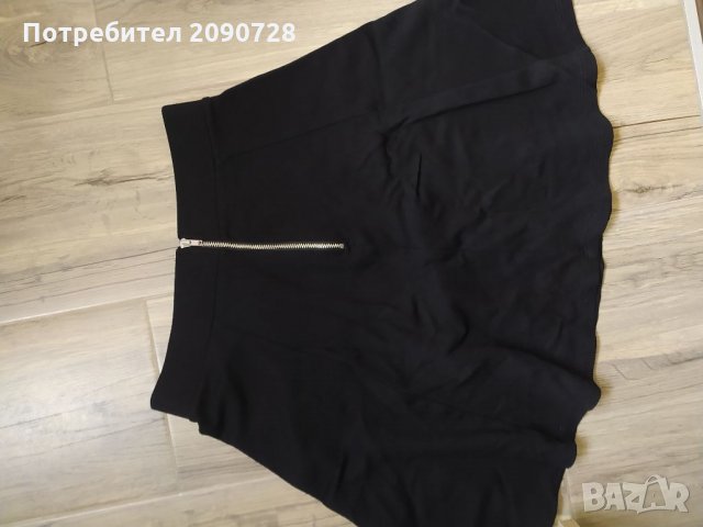 Къса пола НМ, снимка 2 - Поли - 34066921