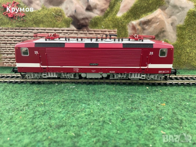 Локомотив електровоз Роко BR 143 Н0 1:87 влак ЖП модел DSS, снимка 2 - Колекции - 54101712