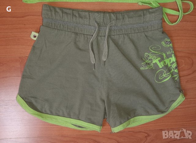 Къси панталони размер 128, снимка 1
