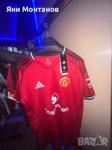 Тениски на Манчестър Юнайтед , снимка 4 - Спортни дрехи, екипи - 51344570