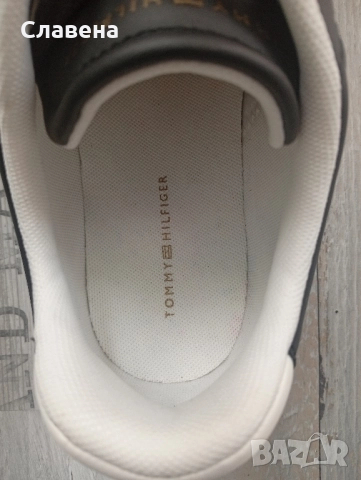 Дамски маратонки Tommy Hilfiger Нови!, снимка 6 - Кецове - 52657135