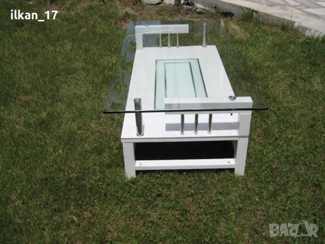 Маса Холна Много Красива Практична Материал: стъкло, дърво в цвят Бял, снимка 5 - Маси - 36871565