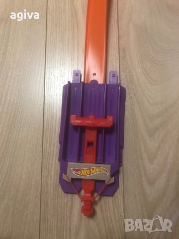 Играчки - писта Макуин , хот Уилс писта и трактор с камион, снимка 3 - Коли, камиони, мотори, писти - 29834159