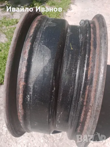 Продавам 4 броя железни джанти  15 цола за рено