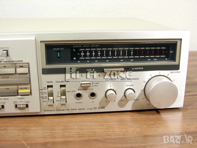 ДЕК   Hitachi d-e65 , снимка 5 - Декове - 54290853