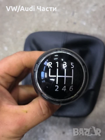 Топка с маншон скоростен лост за Голф 5 VW Golf 5 , снимка 2 - Части - 50509859