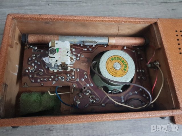 Старо радио Reela, снимка 7 - Антикварни и старинни предмети - 35037493