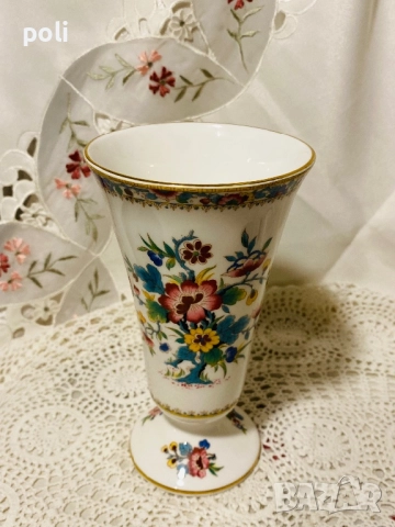 порцеланова ваза, снимка 3 - Вази - 51926476