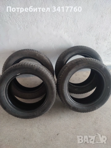 Продавам 4 броя всезезонни гуми ,размер 225/50/17 . Стават и за бус. Марка Berlin tires на 1500 км., снимка 2 - Гуми и джанти - 53899003
