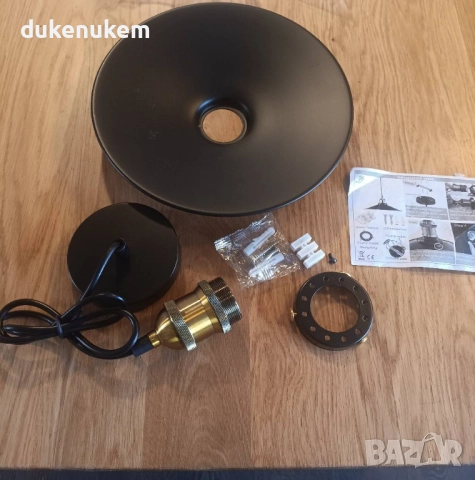 Винтидж висяща лампа, индустриален ретро дизайн 26 см, снимка 6 - Лампи за таван - 52141183