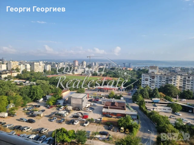 Многостаен Просторен АПАРТАМЕНТ! 129 кв.м. площ! Район Възраждане 1, гр. Варна!, снимка 1