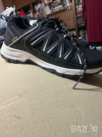 нови 39 номер мъжки маратонки 