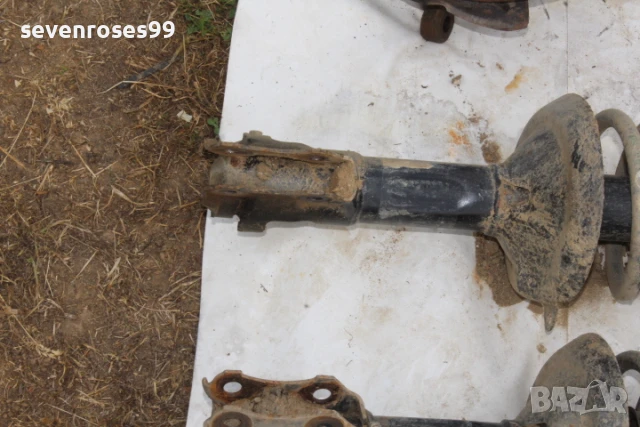 Макферсон амортисьор пружина преден ляв десен Фолксваген Голф 3 комби 1.9 tdi 90hp VW Golf 3 комплек, снимка 5 - Части - 50578250