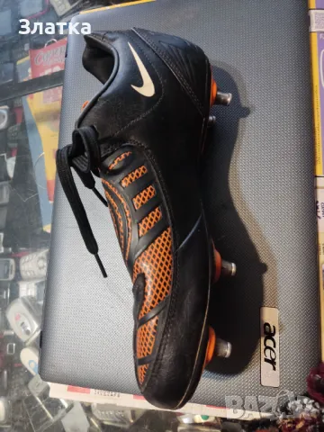 Калеври Бутонки Футболни обувки Найк - деветка Nike, снимка 9 - Футбол - 45060749