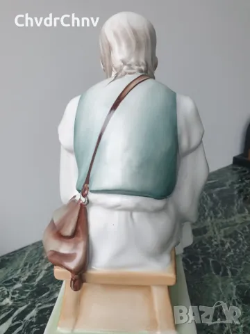 2бр Zsolnay Pecs статуетка 33см/стара унгарска порцеланова фигура/седнал мъж-овчар, снимка 6 - Статуетки - 49577395