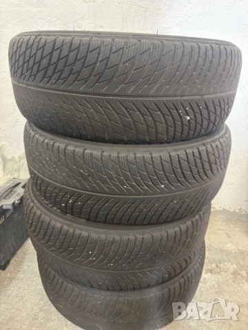 Зимни гуми Michelin Pilot Alpin 5
SUV 225/55 R19 103V - Чисто нови (1000 км)