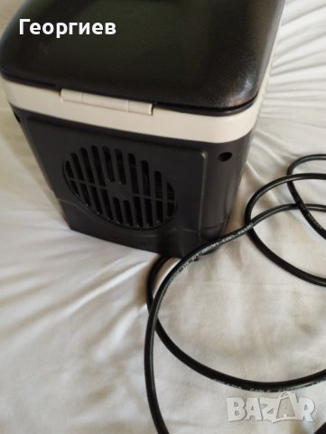 Хладилен подлакътник за автомобил 12 V, снимка 2 - Аксесоари и консумативи - 42783969