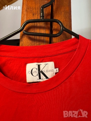 Calvin Klein тениска S, снимка 2 - Тениски - 54299756