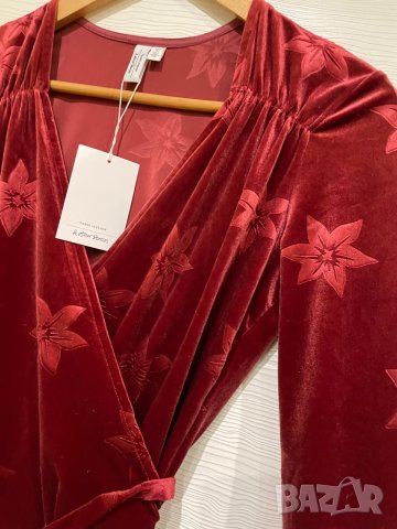 &other Stories нова блуза плюш с етикет, снимка 9 - Блузи с дълъг ръкав и пуловери - 35596350