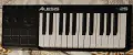 Alesis V25 миди клавиатура , снимка 1