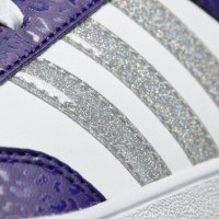 Юношески кецове Adidas Hoops Mid К, снимка 7 - Детски боти и ботуши - 38854657