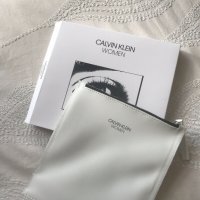 Нова козметична чанта Calvin Klein Cosmetic Makeup Bag, снимка 3 - Други - 30622416