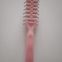 Нова четка за коса, розов цвят, снимка 1 - Аксесоари за коса - 39681161