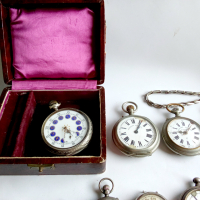 Стари часовници, снимка 3 - Антикварни и старинни предмети - 44688728