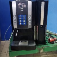 Професионален кафеавтомат, снимка 1 - Кафемашини - 38433055