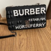 Burberry дамска чанта , снимка 2 - Чанти - 40118901
