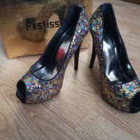 НОВИ Festissimo луксозни обувки със златни пайети на висок ток, Размер 39, снимка 10 - Дамски обувки на ток - 31449641