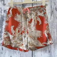 Страхотни нови къси летни дамски ефирни панталони , снимка 1 - Къси панталони и бермуди - 37270375