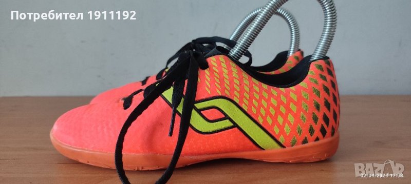Футболни обувки, стоножки. 34, снимка 1
