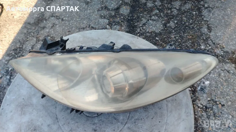 Ляв / десен фар за Пежо 307, снимка 1