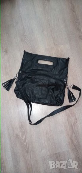 Черна дамска чанта, снимка 1
