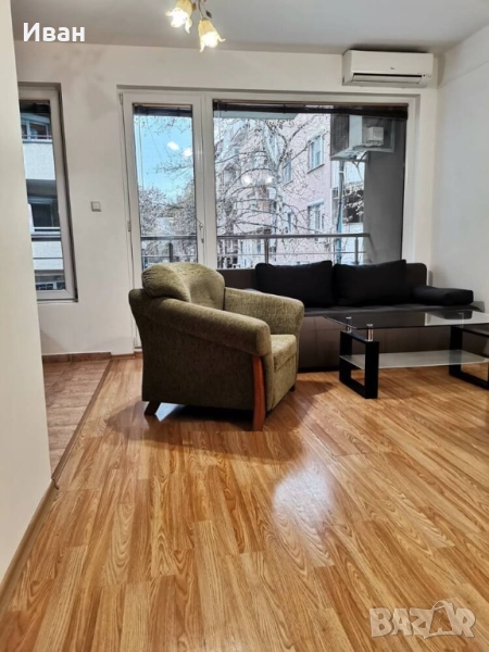 Тристаен апартамент в Кършияка, снимка 1