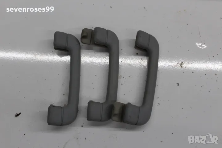 Дръжка таван предна дясна задна Renault Laguna 1 1.8i 1997 Рено Лагуна 1 хечбек 2броя, снимка 1