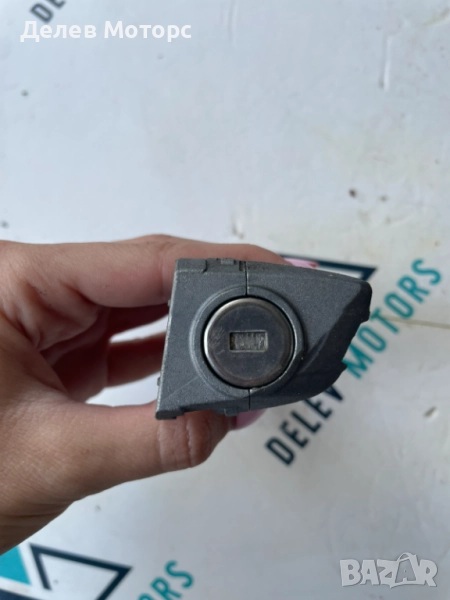 Патрон за предна лява врата 2GM837167 от Volkswagen T-Cross 1.0 TSI, двигател DLAA, 110 кс., снимка 1