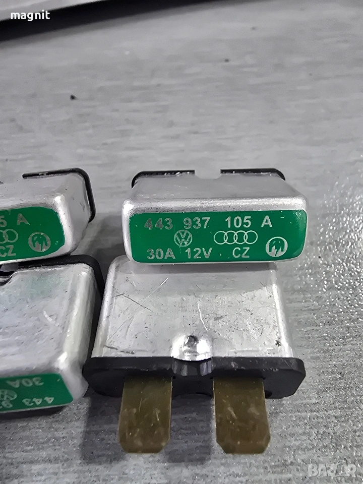 443937105A Бушон 30A Vw Audi, снимка 1