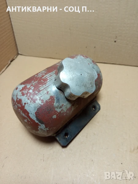 Старо Малко Метално Резервоарче Резервоар., снимка 1