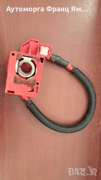 61136982227 ПЛЮСОВА КЛЕМА ЗА АКУМУЛАТОР НА BMW, снимка 1