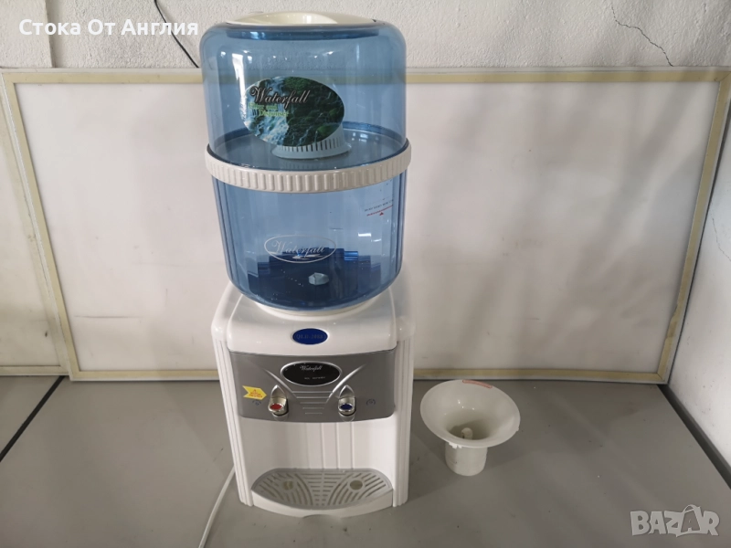 Диспенсър за вода - Waterfall 8L, снимка 1